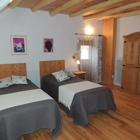 Gite Chaptuzat, 3 Pieces, 4 Personnes - Fr-1-630-24 Prázdninový dům